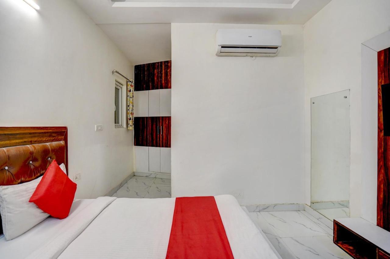 Oyo 78981 The Diamond Nest נוידה מראה חיצוני תמונה